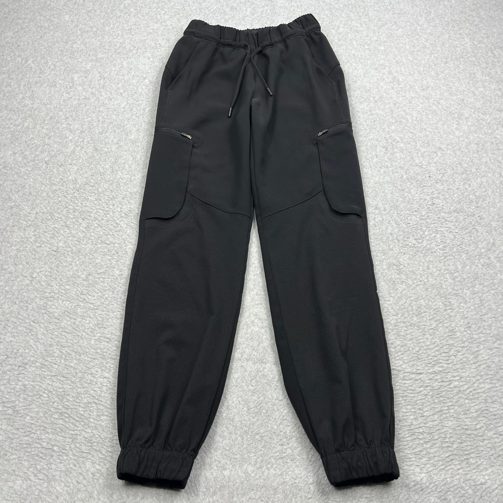 Lululemon Relaxed Mid-Rise Cargo Pant Womens 2 Black Jogger Drape Utility W5EA2S